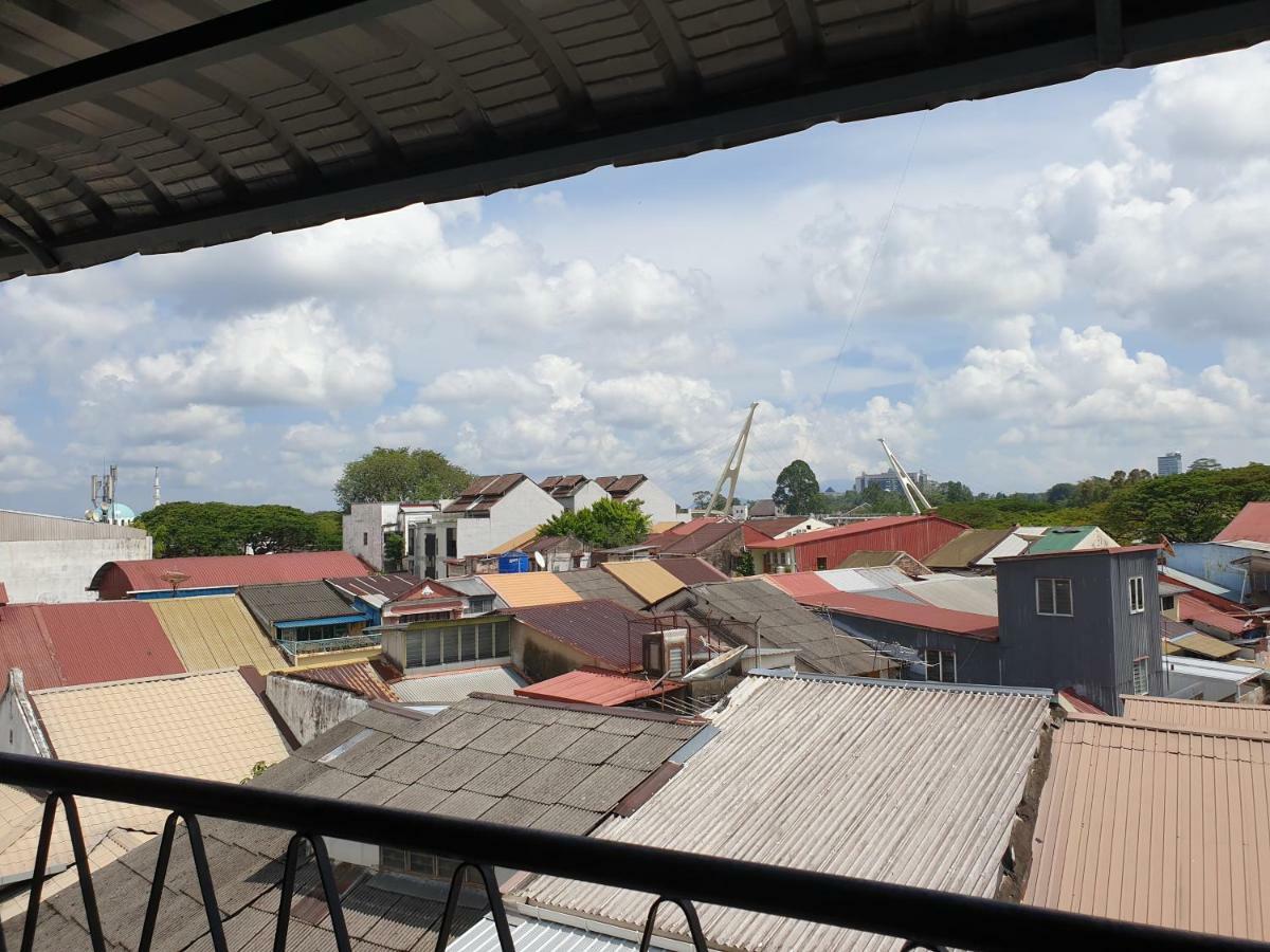 Hornbill'S Nest Kuching Hostel Eksteriør bilde