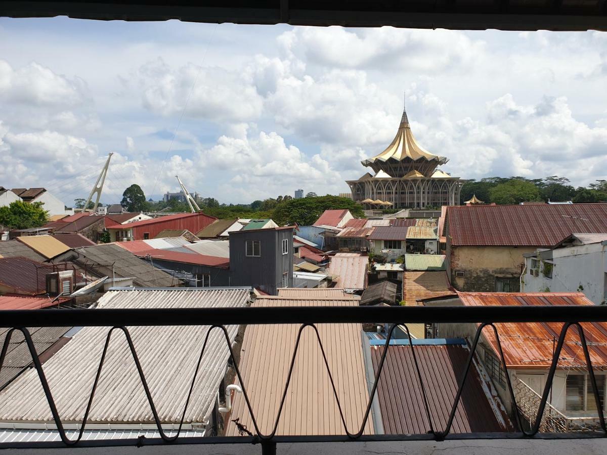 Hornbill'S Nest Kuching Hostel Eksteriør bilde
