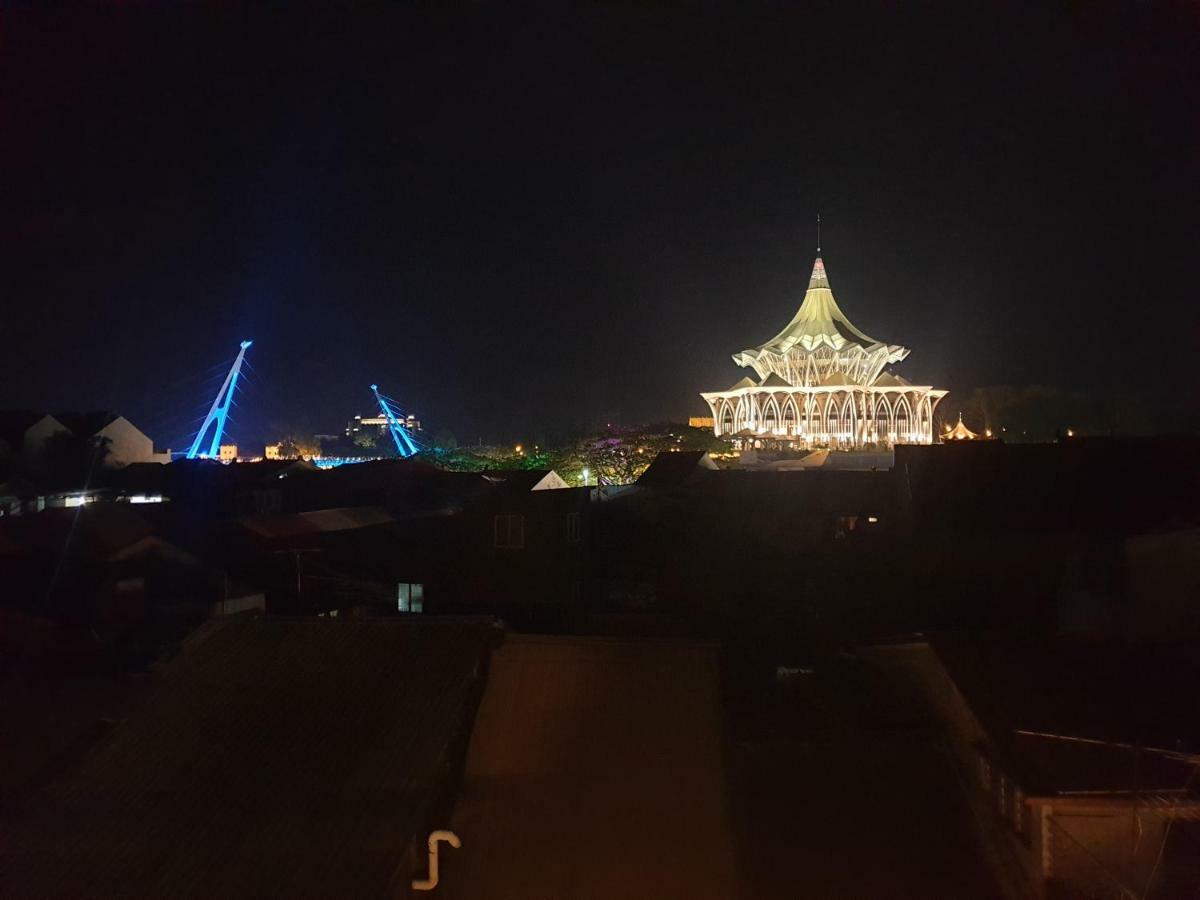 Hornbill'S Nest Kuching Hostel Eksteriør bilde