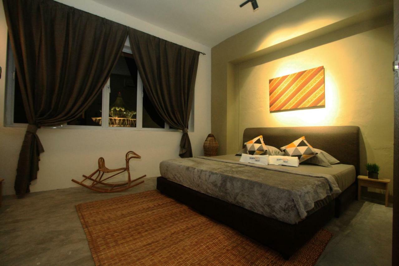 Hornbill'S Nest Kuching Hostel Eksteriør bilde