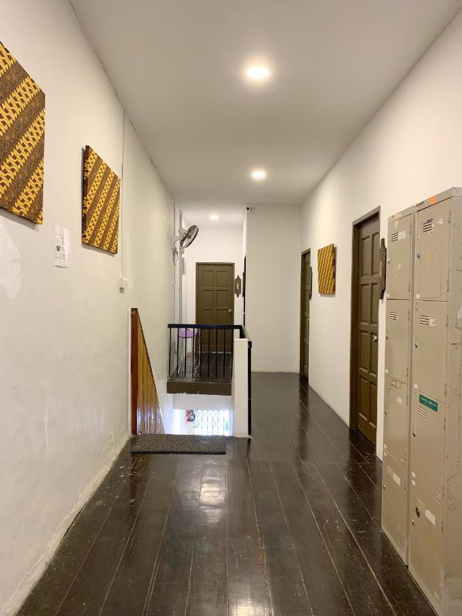 Hornbill'S Nest Kuching Hostel Eksteriør bilde