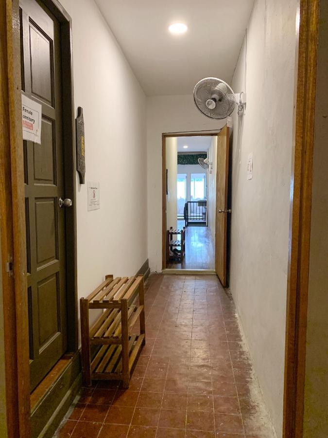 Hornbill'S Nest Kuching Hostel Eksteriør bilde